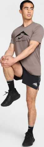 Футболка для бігу Nike DRI-FIT TRAIL RUNNING коричнева FQ3914-289