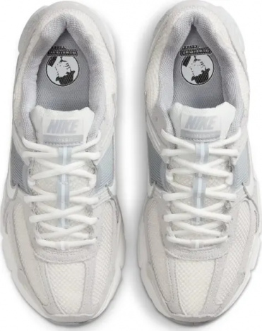 Кросівки жіночі Nike ZOOM VOMERO 5 біло-світло-сірі HQ0458-001