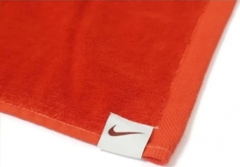 Полотенце Nike TOWEL ACG красно-коричневое N.100.8820.613.OS