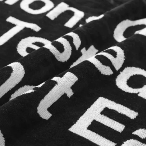 Рушник Nike TOWEL ACG GRAPHIC чорно-білий N.101.3206.012.OS