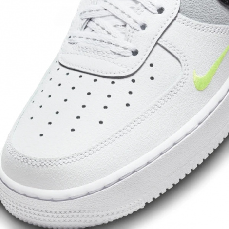 Кросівки Nike AIR FORCE 1 07 біло-срібні FQ2204-100