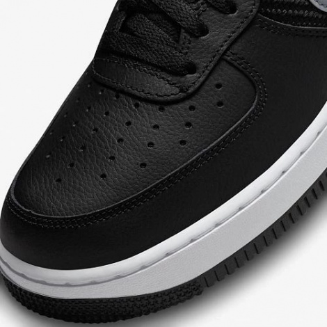 Кросівки Nike AIR FORCE 1 07 чорні FD0666-001