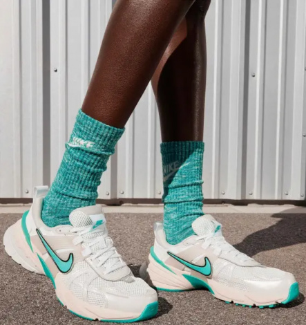 Кросівки жіночі Nike V2K RUN біло-бірюзові FD0736-105