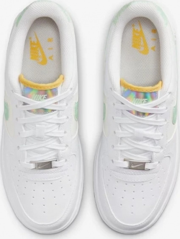Кросівки підліткові Nike AIR FORCE 1 LV8 (GS) біло-м'ятно-оранжеві FJ7706-131