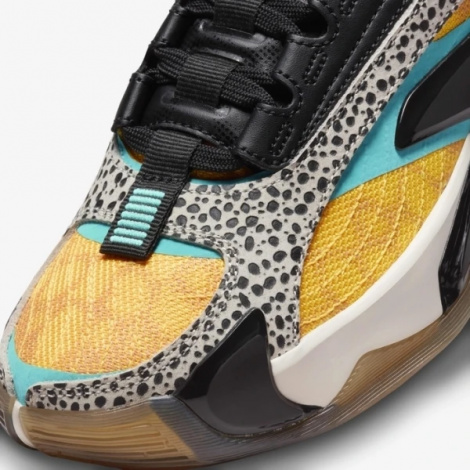 Кросівки баскетбольні підліткові Nike JORDAN LUKA 2 (GS) оранжево-бірюзово-чорні FQ9045-800