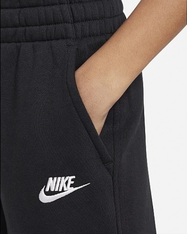 Спортивний костюм підлітковий Nike CLUB TRACKSUIT чорний FD3114-010