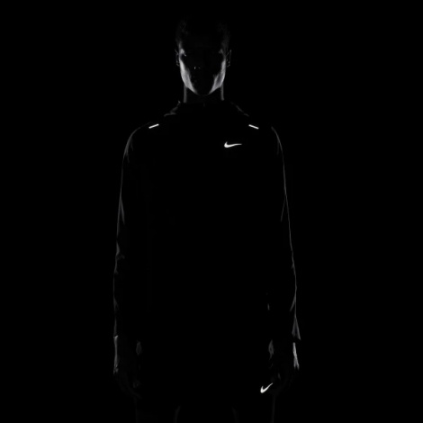 Вітровка Nike M NK RPL UV WINDRNNER JKT чорна CZ9070-010