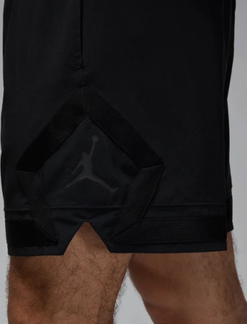 Шорты баскетбольные Nike JORDAN DRI-FIT WOVEN DIAMOND SHORTS черные FQ2989-013