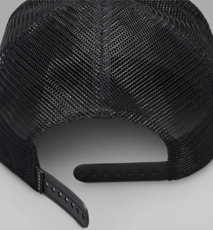 Кепка Nike UJ TRUCKER CAP S CB чорна FV5303-010
