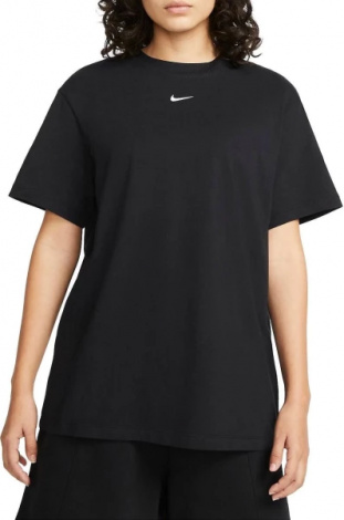 Футболка жіноча Nike W NSW ESSNTL TEE BF LBR чорна DN5697-010