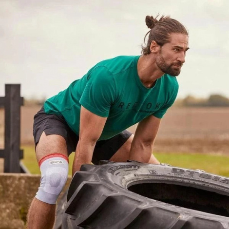 Фиксатор колена Reebok SPEEDWICK KNEE SUPPORT бело-красный S RRSU-14323