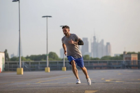 Фіксатор ліктя Reebok ELBOW SUPPORT чорно-сірий L RRSU-13525