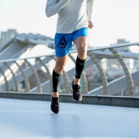 Рукави компресійні для литок Reebok KNITTED COMPRESSION CALF SLEEVE 2 шт. чорно-бірюзові S RRSL-15333