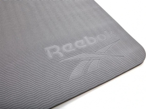 Коврик для йоги двусторонний Reebok DOUBLE SIDED YOGA MAT серо-черный RAYG-11042BKGR
