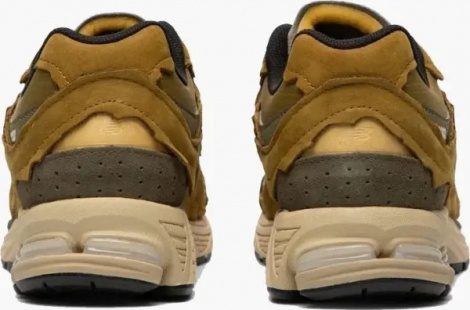 Кросівки New Balance 2002R PROTECTION PACK світло-коричневі M2002RDP