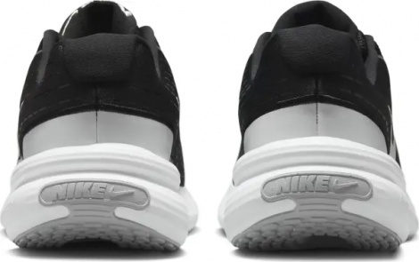 Кросівки Nike UPLIFT SC чорно-білі IB2765-002