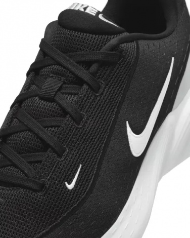 Кросівки Nike UPLIFT SC чорно-білі IB2765-002