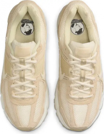 Кросівки жіночі Nike ZOOM VOMERO 5 бежеві HQ0458-200