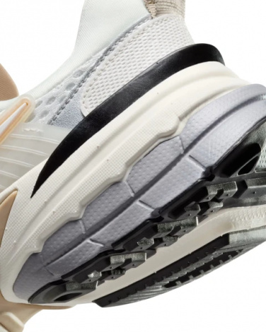 Кроссовки женские Nike V2K RUN бело-серебряно-золотые HJ7245-100
