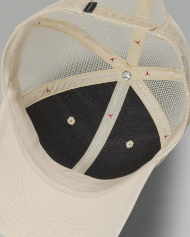 Кепка Nike JORDAN U RISE CAP S CB TRKR JM PTCH бежевая FZ0774-203