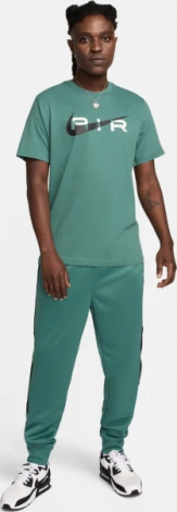 Футболка Nike M NSW SW AIR GRAPHIC TEE зеленая FN7704-361