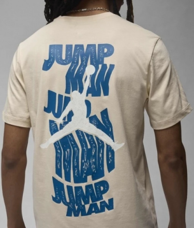Футболка Nike JORDAN MBRAND SS JM STACK CREW бежевая FN6029-203