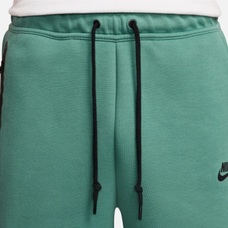 Шорти Nike M NK TCH FLC SHORT зелені FB8171-361