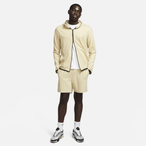 Шорти Nike M NK TECH LGHTWHT SHORT бежеві DX0828-783