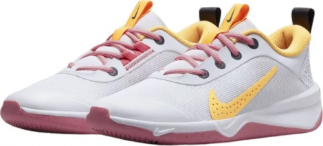 Кросівки дитячі Nike OMNI MULTI-COURT (GS) білі DM9027-102
