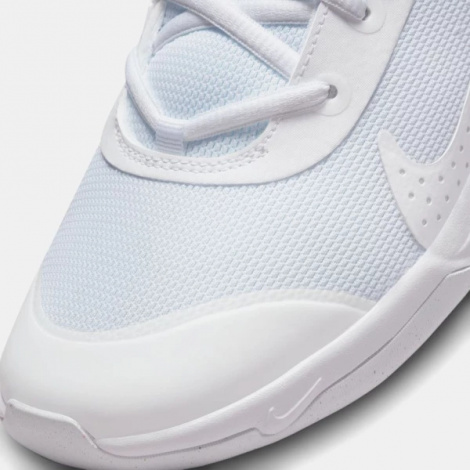 Кросівки дитячі Nike OMNI MULTI-COURT (GS) білі DM9027-100