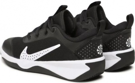Кросівки дитячі Nike OMNI MULTI-COURT (GS) чорно-білі DM9027-002