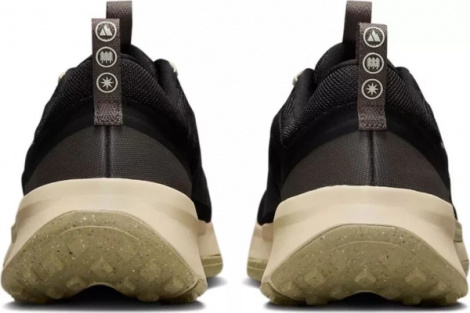 Кросівки бігові Nike JUNIPER TRAIL 2 NN чорні DM0822-005