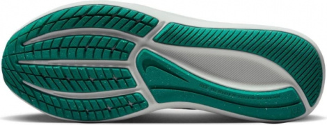 Кросівки дитячі Nike STAR RUNNER 3 (GS) білі DA2776-102