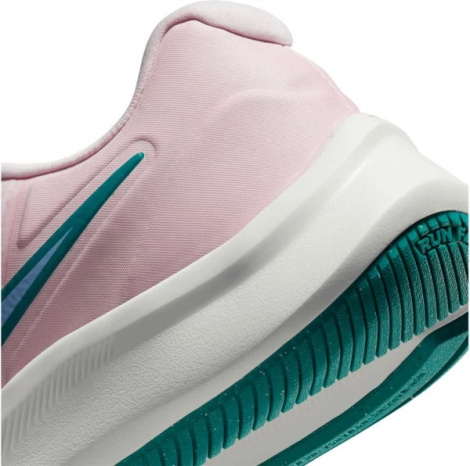 Кросівки дитячі Nike STAR RUNNER 3 (GS) білі DA2776-102