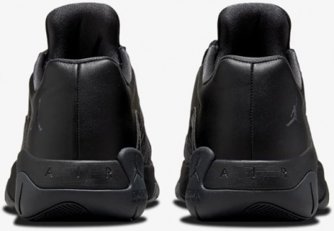 Кросівки баскетбольні Nike AIR JORDAN 11 CMFT LOW чорні CW0784-003