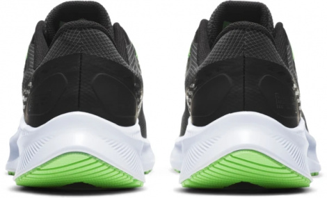 Кроссовки беговые Nike QUEST 3 SHIELD черно-зеленые CQ8894-010