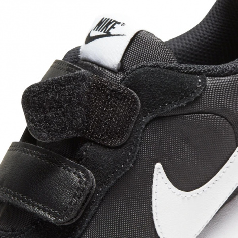 Кросівки дитячі Nike MD Valiant чорні CN8559-002