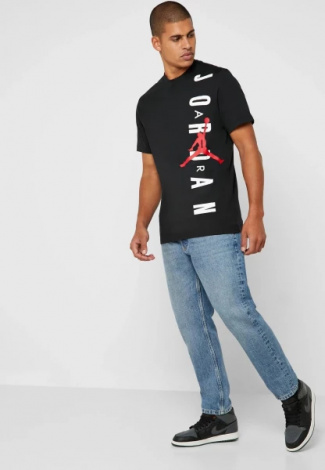 Футболка Nike JORDAN M JSW TEE HBR VERTICAL JRDN чорна BV0086-010