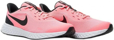 Кросівки підліткові Nike REVOLUTION 5 (GS) рожево-чорні BQ5671-602