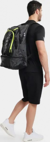 Рюкзак Arena FASTPACK 3.0 40L чорно-лимонний 005295-101