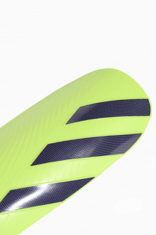 Футбольні щитки adidas Tiro Club - Лаймовий
