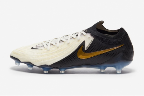 Футбольні бутси Nike Phantom GX II Elite AG-Pro FJ2554-100