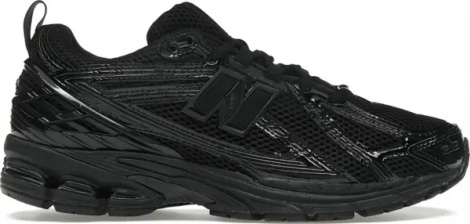Кросівки New Balance 1906R чорні M1906RZO