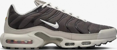 Кросівки Nike AIR MAX PLUS бежево-сірі IB7679-200