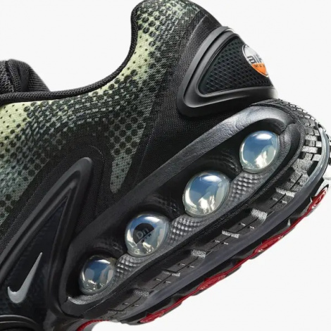 Кросівки Nike AIR MAX DN оливково-чорні IB3078-010