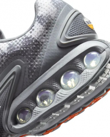 Кросівки Nike AIR MAX DN сірі IB3078-001