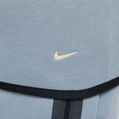 Толстовка підліткова Nike SPORTSWEAR TECH FLEECE біло-чорно-димчасто-сіра HV5867-065