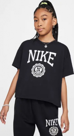Футболка підліткова Nike SPORTSWEAR чорна HM6303-010