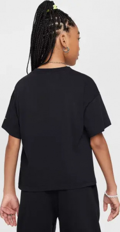 Футболка підліткова Nike SPORTSWEAR чорна HM6303-010