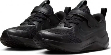 Кросівки дитячі Nike COSMIC RUNNER (PSV) чорні HM4400-001